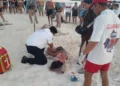 🚨🌊// Moto acuática en Cancún arrolla bañistas en playa; reportan lesionados y detenidos