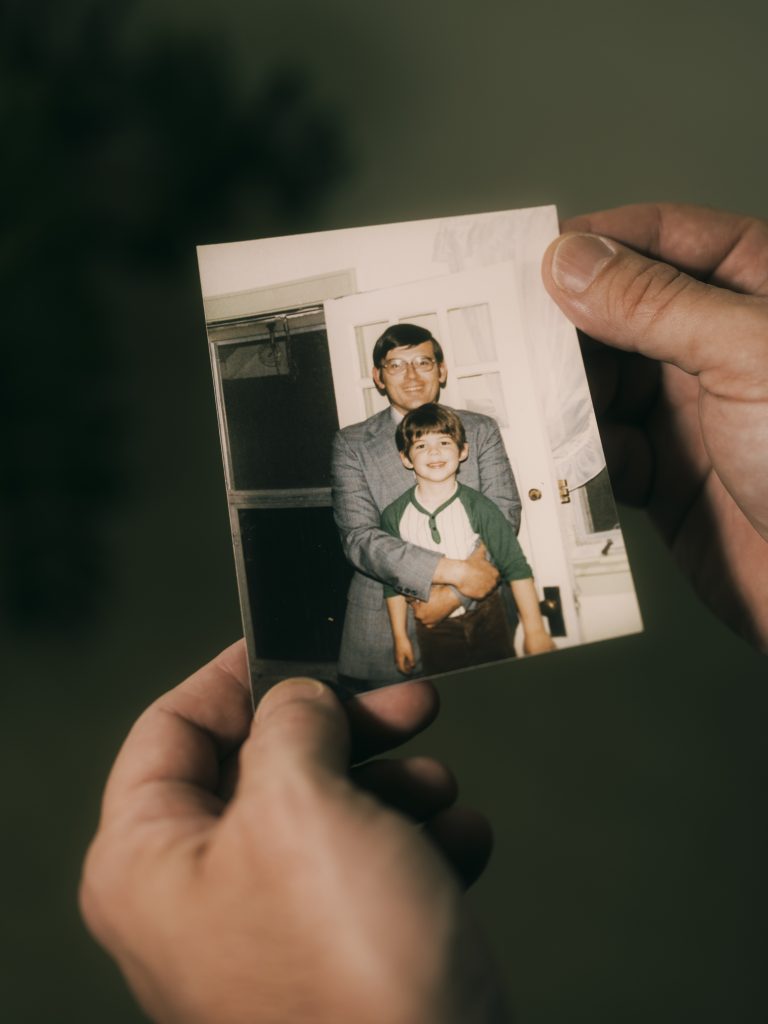 Advirtió sobre los peligros de la IA. Ojalá su padre le hubiera hecho caso