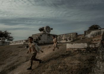 Birmania, donde hasta las flores generan miedo