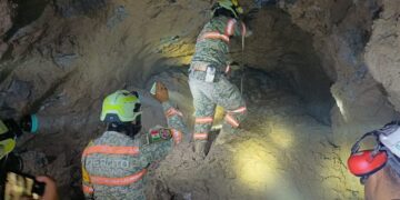 Continúa la búsqueda del cuarto minero atrapado en mina en Sinaloa