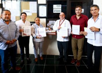 🏠 Vivienda digna en Quintana Roo: Renán Sánchez respalda iniciativas de Mara Lezama para desarrollo ordenado