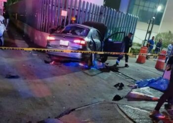 Enfermero arrolla a familia afuera del IMSS Tecámac; mueren cinco personas