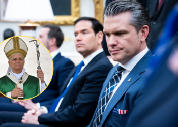 Hegseth dice que los soldados de EE. UU. luchan por Jesús. El papa León no está de acuerdo