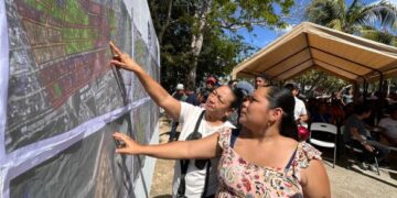 Impulsa AGEPRO en Tulum programa para brindar certeza jurídica a las familias