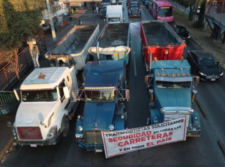 Bloqueo carretero transportistas