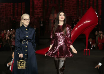 Meryl Streep y Anne Hathaway brillan en pasarela por estreno de ‘ The Devil Wears Prada 2 ‘ en México