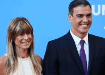 Procesan a esposa de Pedro Sánchez, presidente del gobierno de España, por tráficar influencias y malversar dinero público