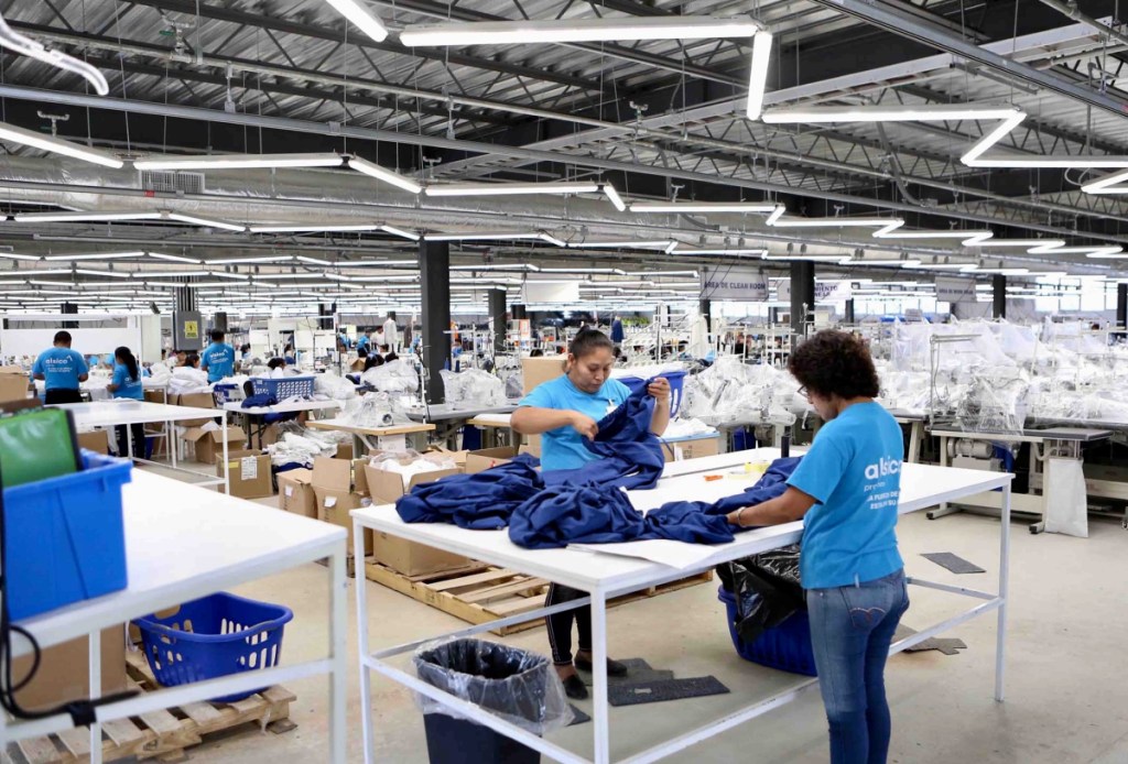 El Banco Mundial mantuvo el pronóstico de crecimiento económico para México de este año, pero revisó a la baja el correspondiente a 2027