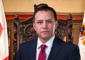 Reportan ausencia del alcalde de Taxco tras desaparición de su padre