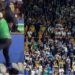 ⚽😡🎥VIDEO// ¡Escándalo en semifinal! Aficionado de Pumas agrede a seguidores de Pachuca