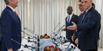 Cuba y Estados Unidos abren nuevo diálogo tras visita del director de la CIA