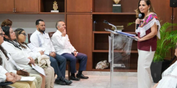 Día del Maestro: Mara Lezama reconoce la labor de docentes en Quintana Roo