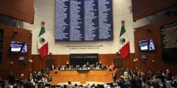 🌐 Gino Segura propone regular plataformas turísticas digitales