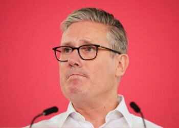 Aumenta la presión sobre el primer ministro de Reino Unido para que dimita