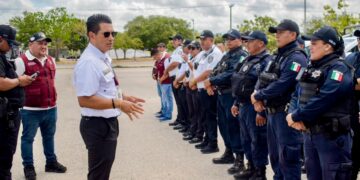 Autoridades realizan operativo sorpresa para la recuperación de espacios públicos en Cancún