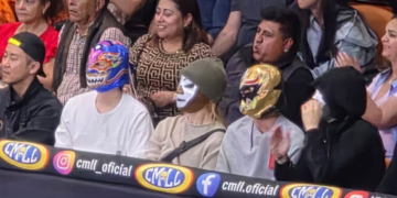 🎤 🎥VIDEO// BTS sorprende en función de lucha libre en CDMX