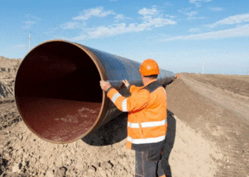⛽ Pemex dispara inversión por huachicol y fugas