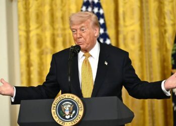 Donald Trump advierte medidas drásticas ante la falta de avances en las operaciones contra el narcotráfico