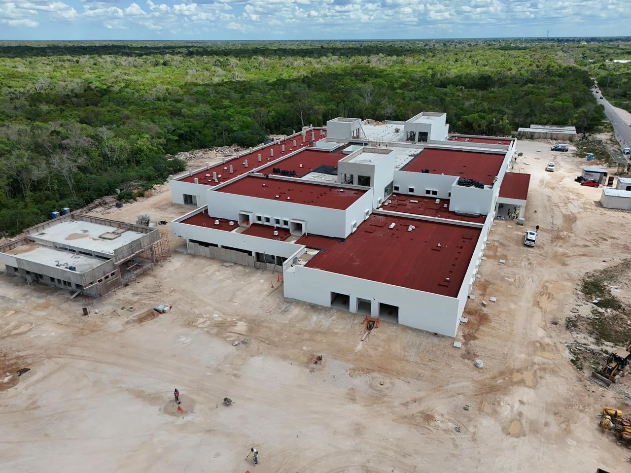 Hospital General de Felipe Carrillo Puerto quedaría listo este año...jpg