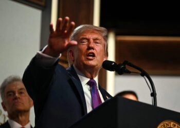 Máxima tensión: Donald Trump advierte un posible ataque militar contra Irán este fin de semana