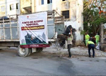 🧹 Cancún refuerza descacharrización en Supermanzana 201