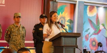 👮‍♂️ Policía de Othón P. Blanco recibe bono y equipo