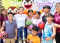 Ana Paty Peralta convive con niñas y niños de la colonia Las Pencas - 01.jpeg