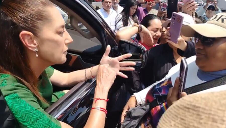 La presidenta Claudia Sheinbaum se comprometió ante habitantes de La Pastora a atender un problema de escasez de agua potable durante un bloqueo carretero en la zona de Atenco
