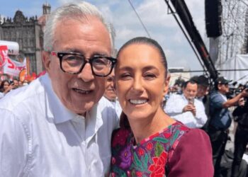 Claudia Sheinbaum en Mérida evita hablar de exfuncionarios de Rubén Rocha Moya