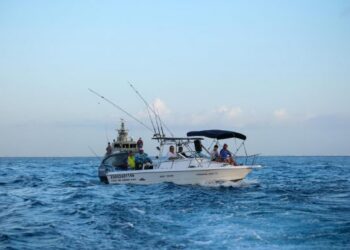 Dan salida inaugural Mara Lezama y José Luis Chacón al 55 Rodeo de Lanchas Mexicanas en Cozumel 2026