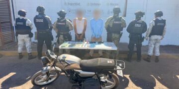 Detienen a cuatro personas con armas y droga durante operativos en Culiacán