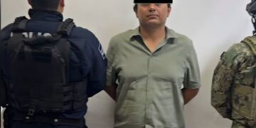 Detienen en Baja California Sur a hombre acusado de intentar llevarse a un menor