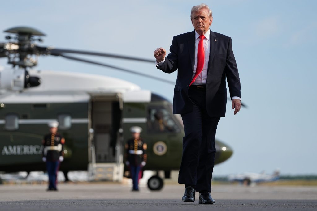 Trump Irán