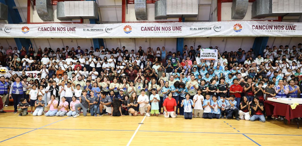 Realizan torneo regional de robótica en Cancún 2026