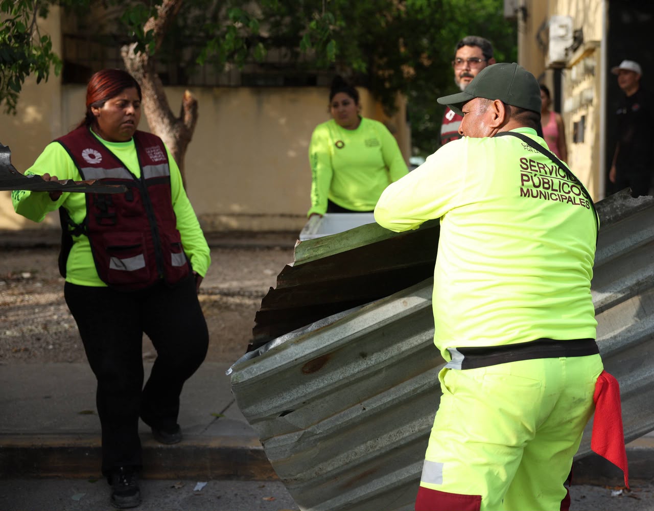 Brigada de descacharrización en Cancún responde a ChatCun