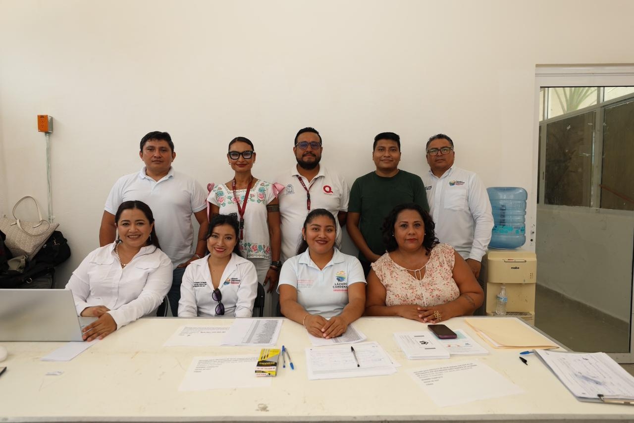 Caravana SAT acerca servicios fiscales a Holbox