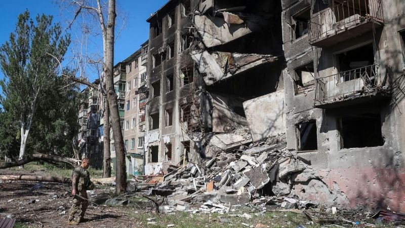 Rusia avanza lentamente en Donetsk, pero progresos son cuestionados