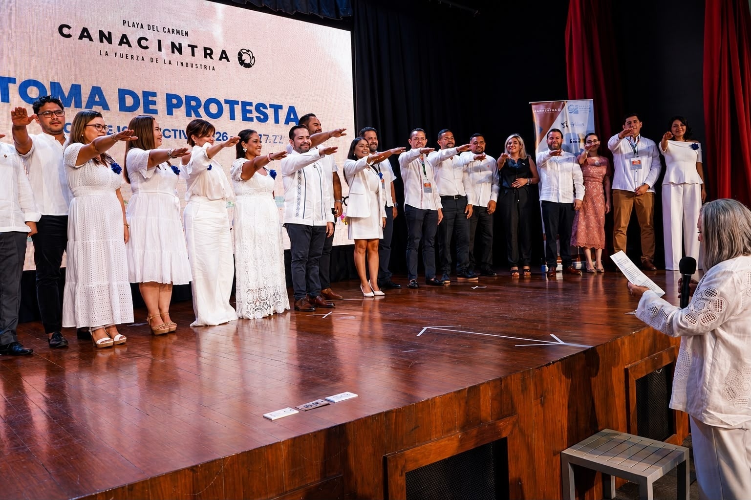 Gobierno e industria fortalecen alianzas en Quintana Roo