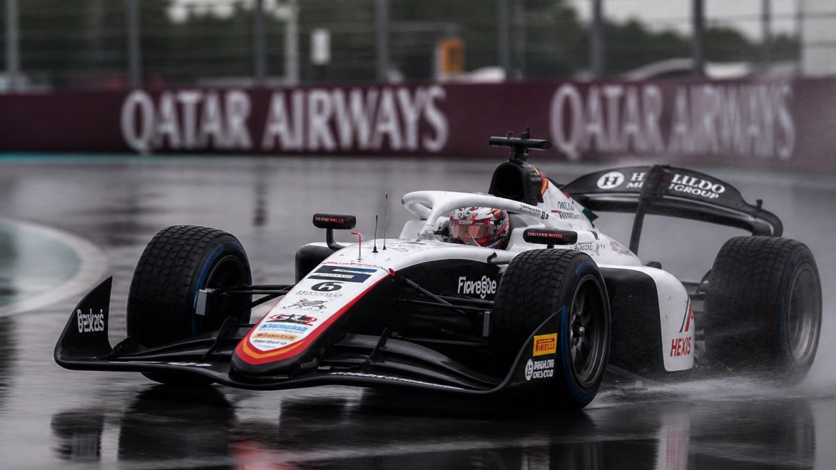 Noel León logra pole inversa en carrera sprint Barcelona