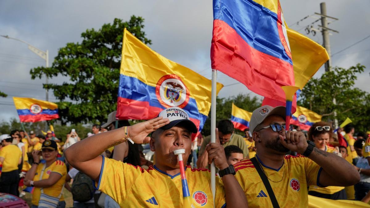 De la Espriella gana presidencia de Colombia en voto cerrado