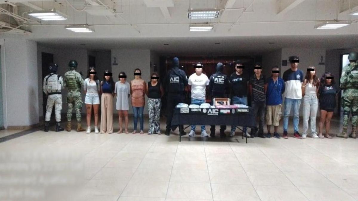 Semar detiene a 12 en Jiutepec por presunto narcomenudeo