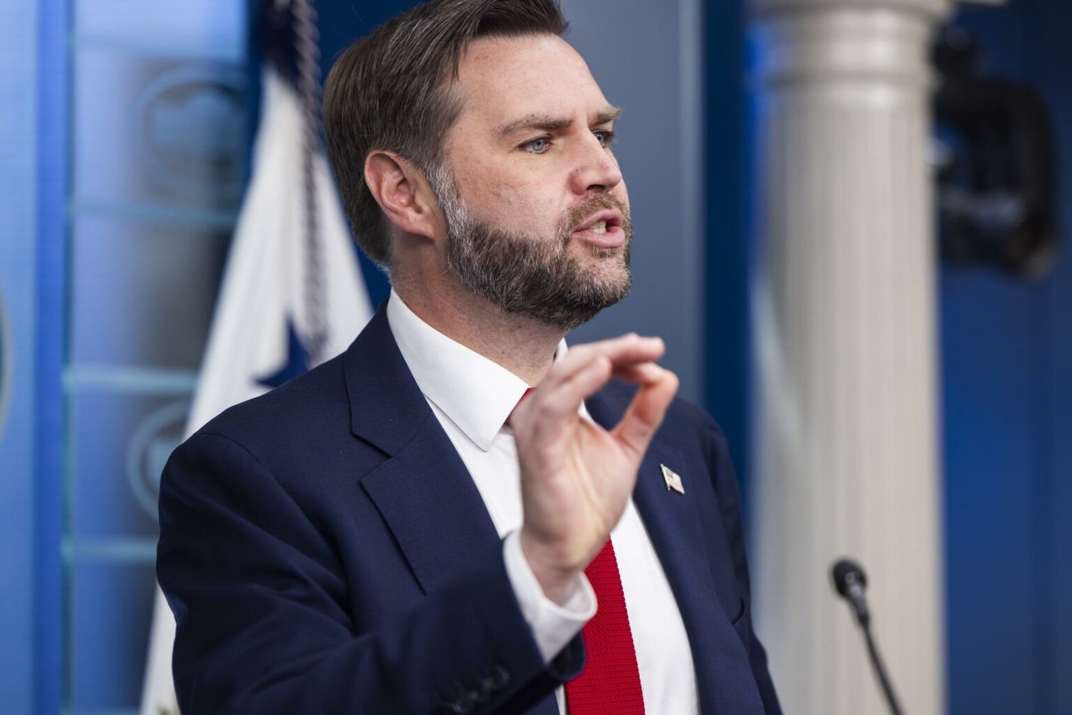Estados Unidos pide a Israel respetar tregua con Irán