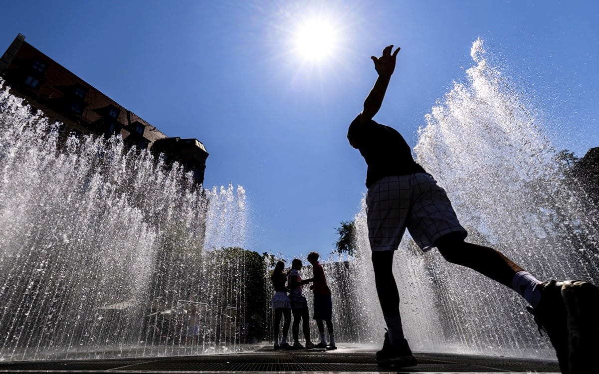 Europa enfrenta olas de calor récord por cambio climático