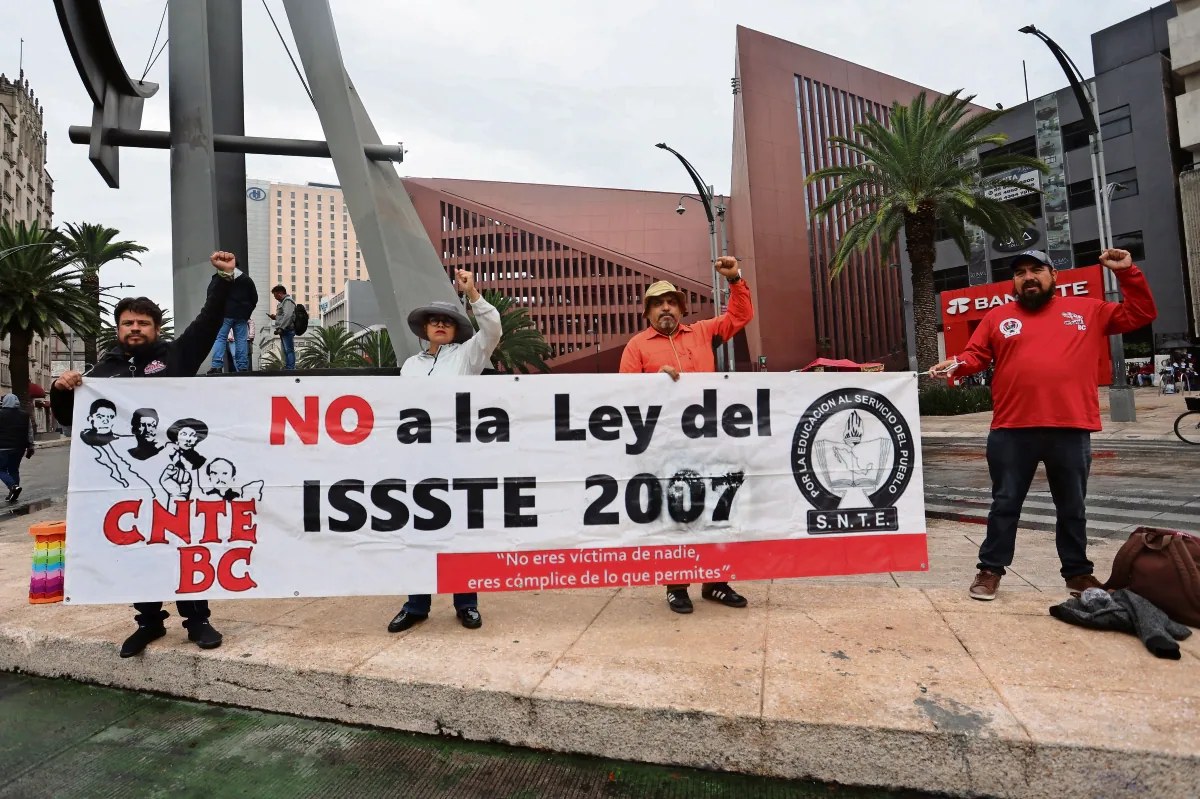 CNTE denuncia falta de diálogo con gobierno federal