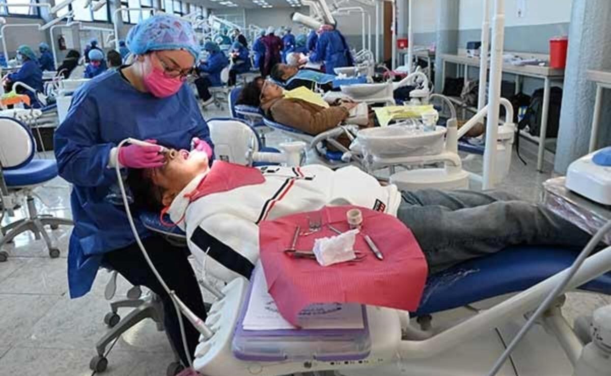 UNAM nombrada centro líder en salud bucal en América Latina