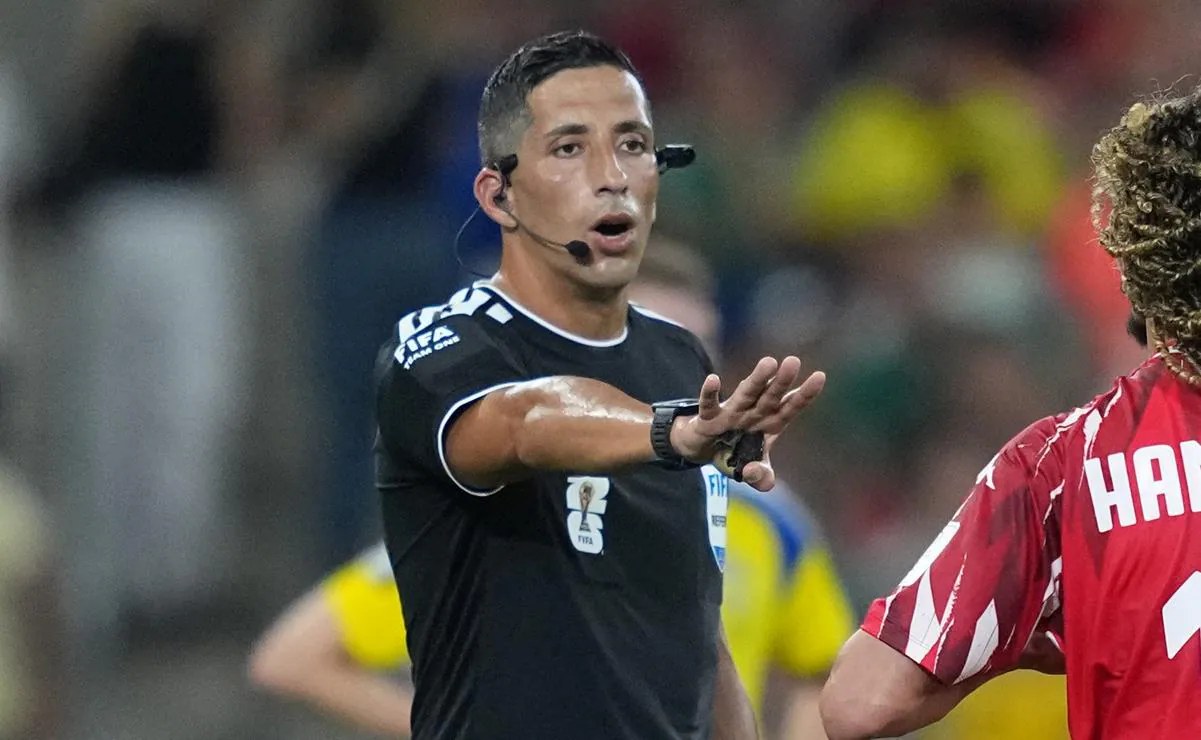 Árbitro argentino dirigirá México vs Chequia en Mundial