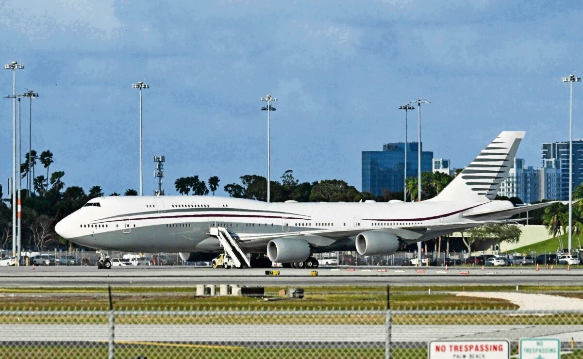 Trump retira Air Force One y usa avión donado por Qatar