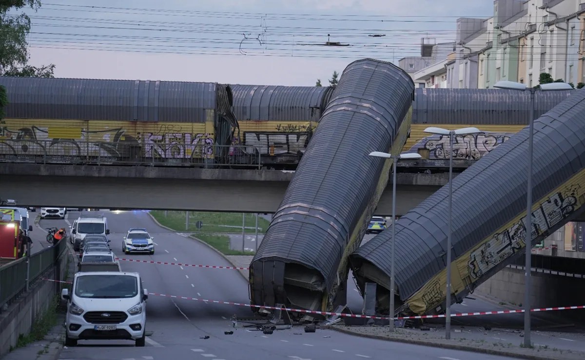 Choque de trenes en Alemania deja un muerto