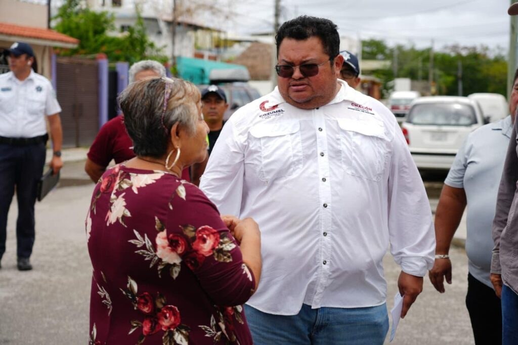 Jornada de limpieza mejora espacios en Flamingos 2 Cozumel