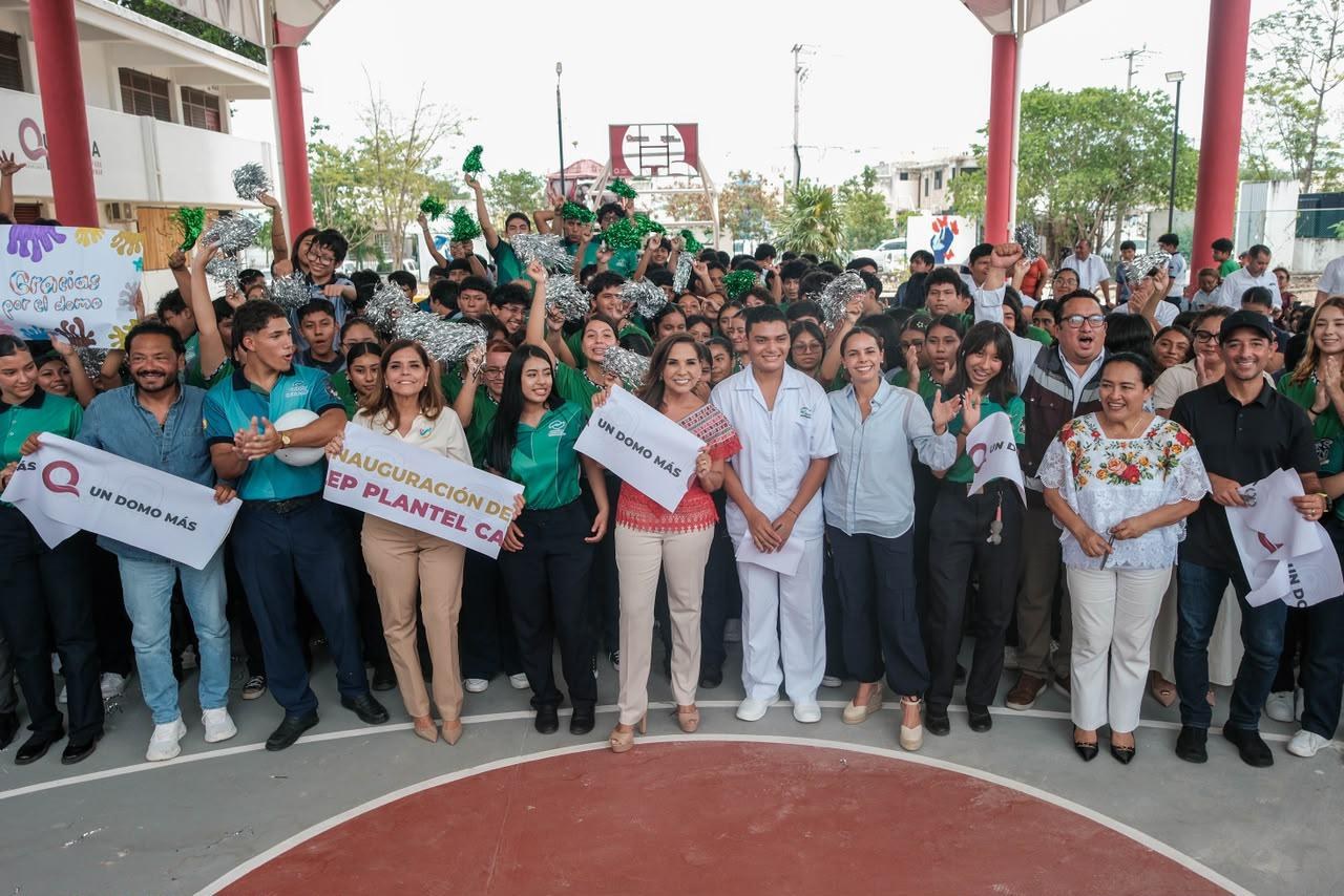 Inauguran domo en Conalep Cancún III tras 18 años